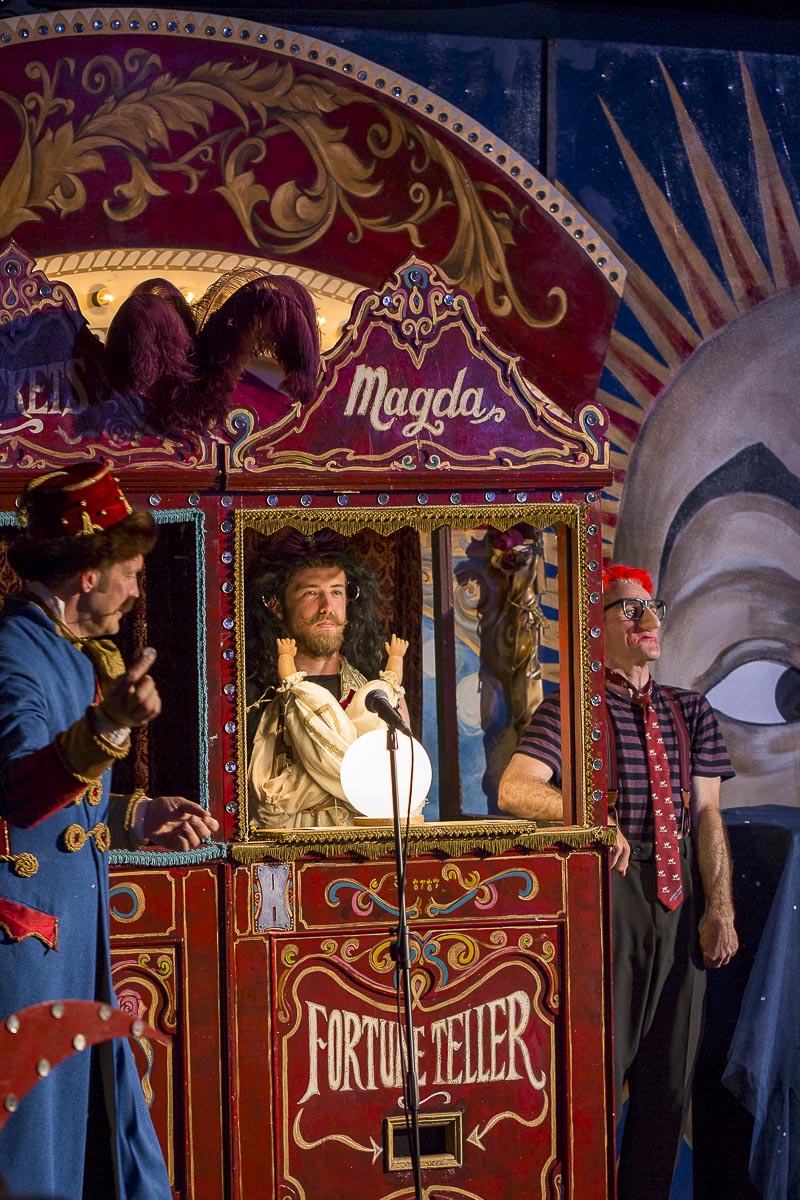 Giffords Circus - Moonsongs, Circus Performers, Chiswick House - June 18, 2015