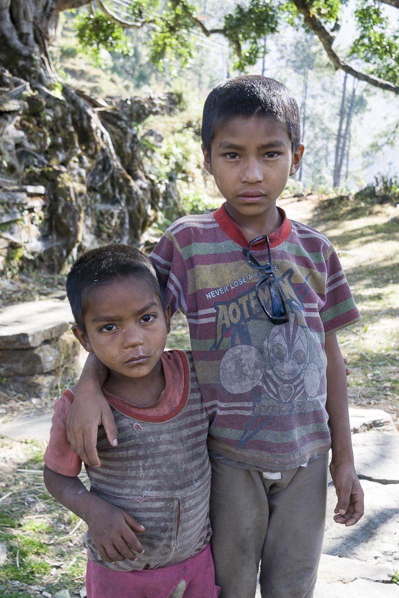 Nepal Annapurna - Birethanti To Mahjaun, Young Brothers - December 5, 2009