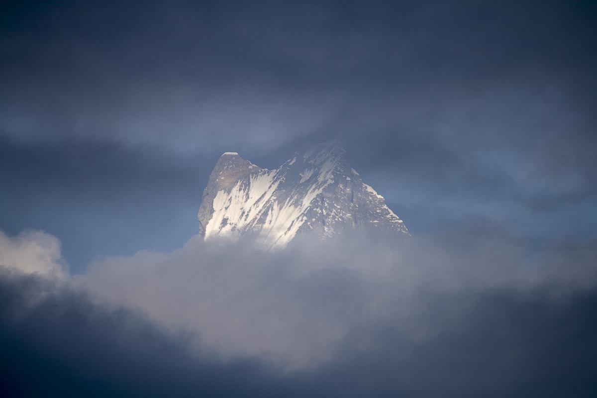 Nepal Annapurna - Gandruk, Machapuchare (Fish Tail) - December 2, 2009