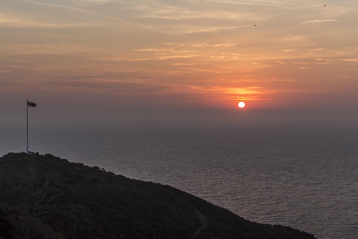 Lundy - Sunrise Over The Ocean And Flagpole - September 14, 2016